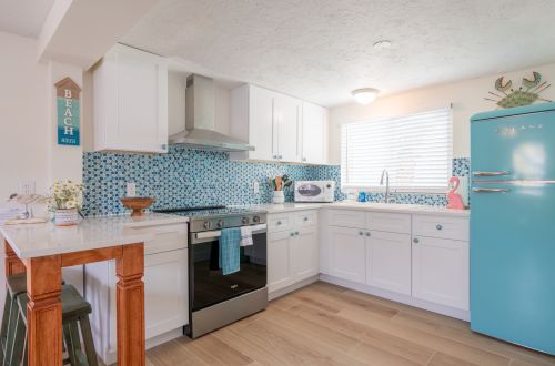 AMBC Cottage 109G - 109 G Mangrove Ave