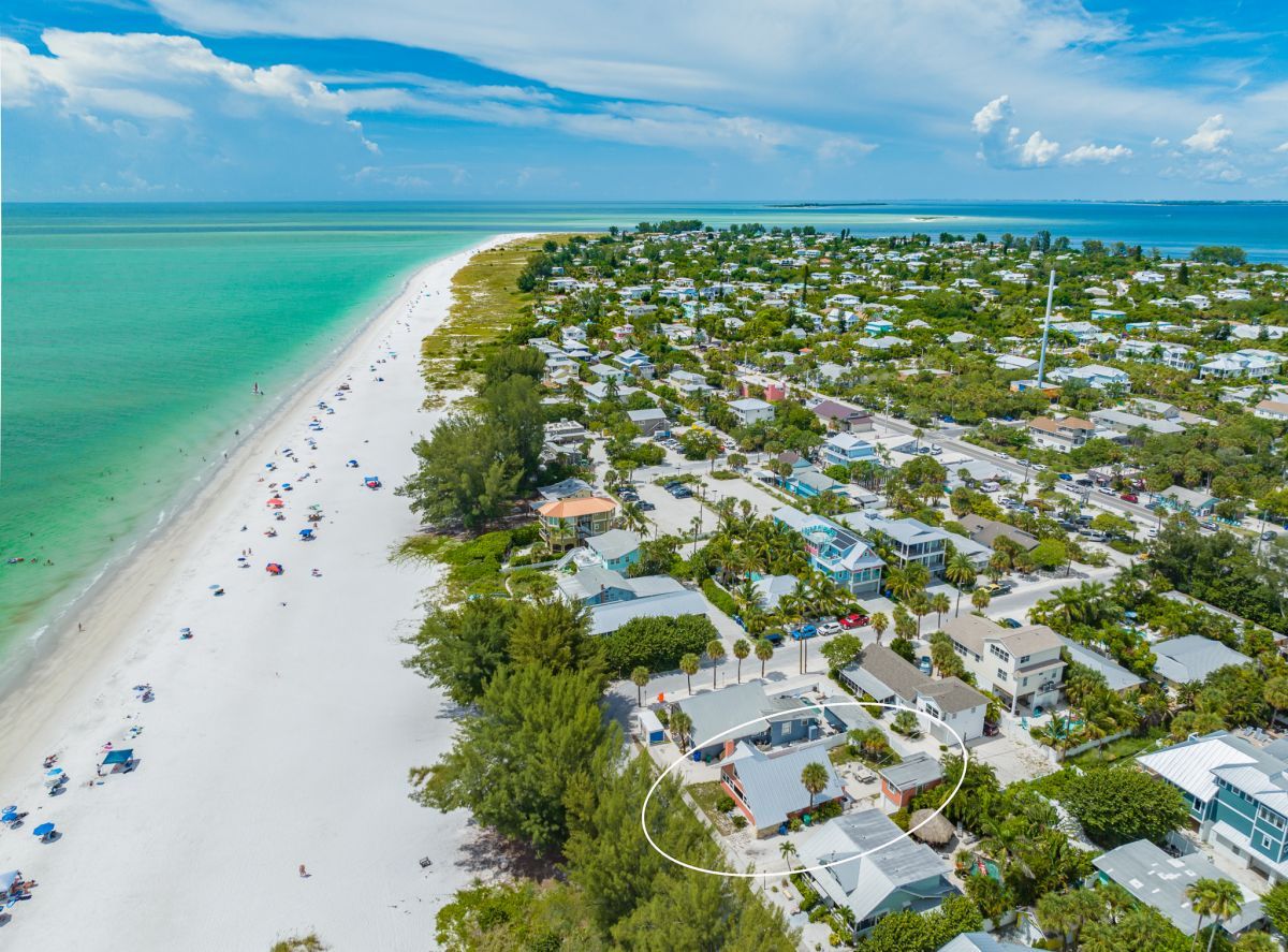777 | Fran Maxon Real Estate aerial view of AMI rental